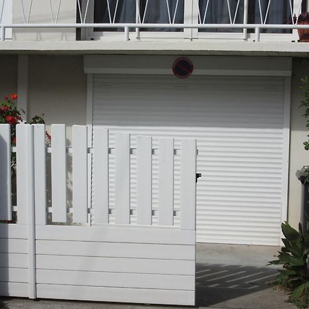 Maranatha Bis Apartment Saintes Luaran gambar