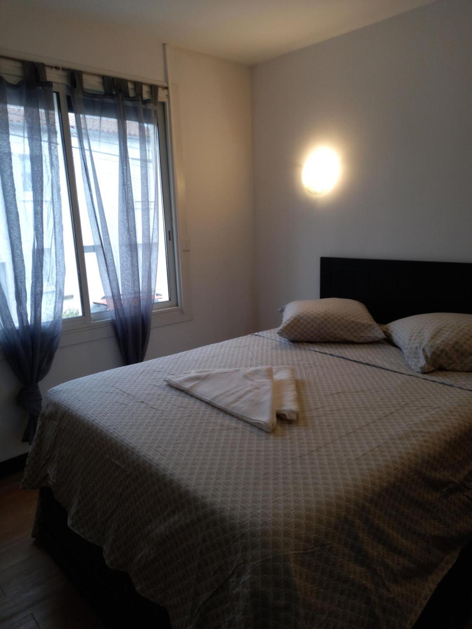 Maranatha Bis Apartment Saintes Luaran gambar